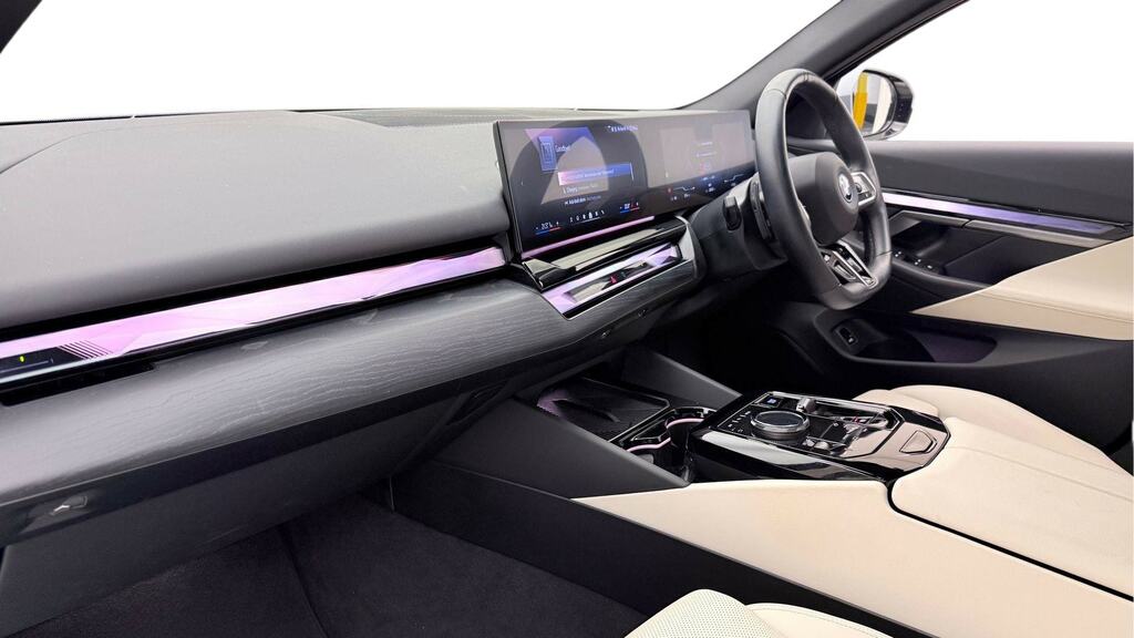 BMW i5 40 83.9Kwh M Sport Pro Edrive 11Kw Charg Black #7