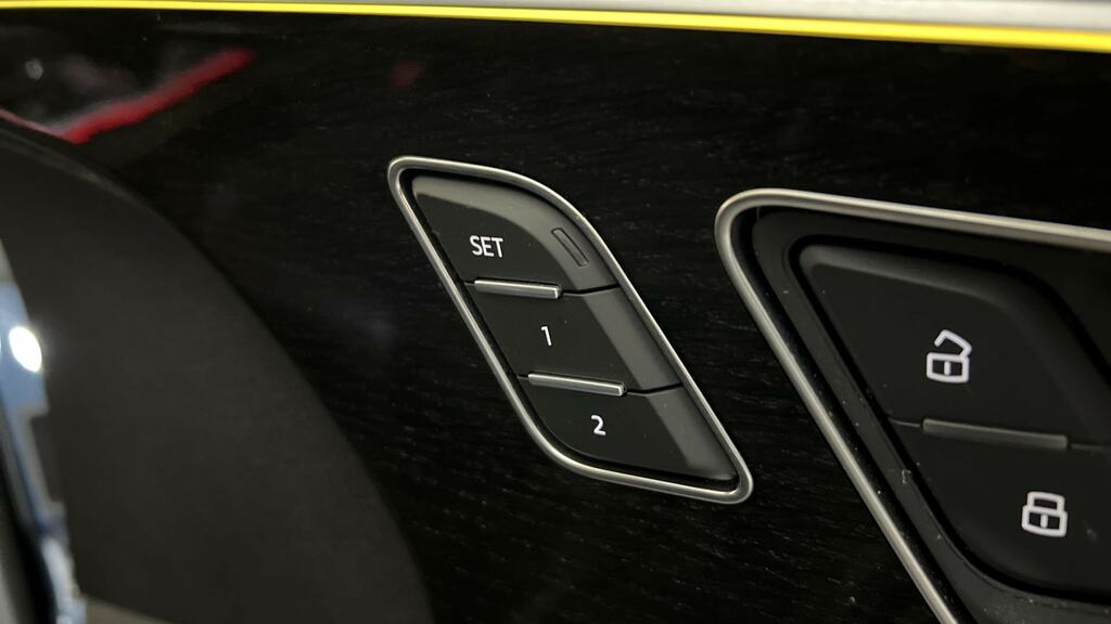 Audi Q8 Audi Q8 Estate Sq8 Tfsi Qtro 507 Black Ed Tipt Black #31