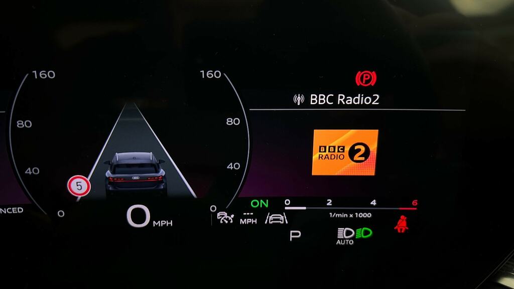 Audi A6 Avant 2.0 Tdi 40 Black Edition Estate S Troni Black #24