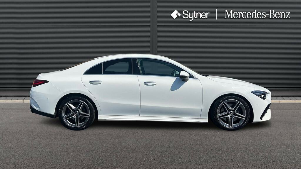 Mercedes-Benz CLA Class Cla 200 Amg Line Executive Tip White #4
