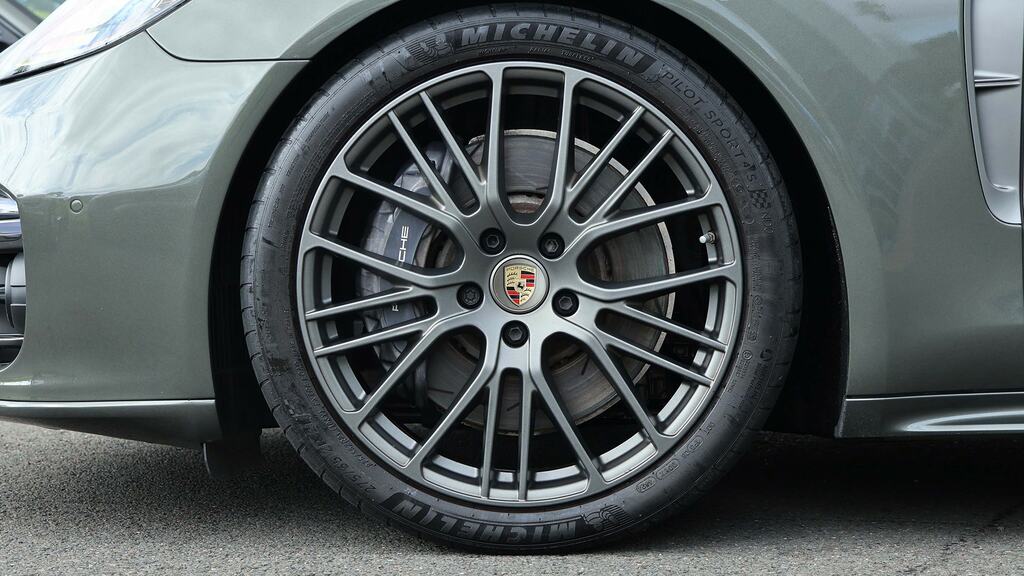 Porsche Panamera 2.9 V6 4 Platinum Edition E-hybrid Pdk Green #4