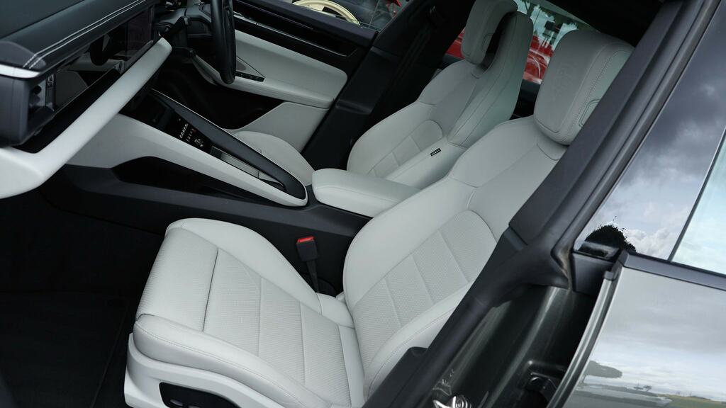 Porsche Macan 2.9T V6 S Suv Pdk 4Wd Euro 6 Ss 380 Black #15