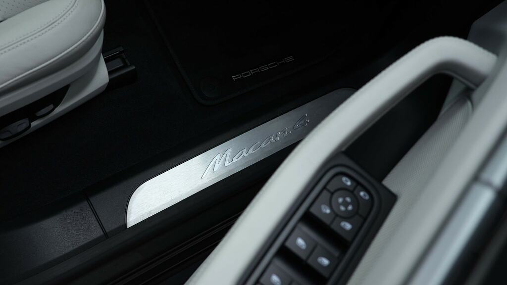 Porsche Macan 2.9T V6 S Suv Pdk 4Wd Euro 6 Ss 380 Black #25