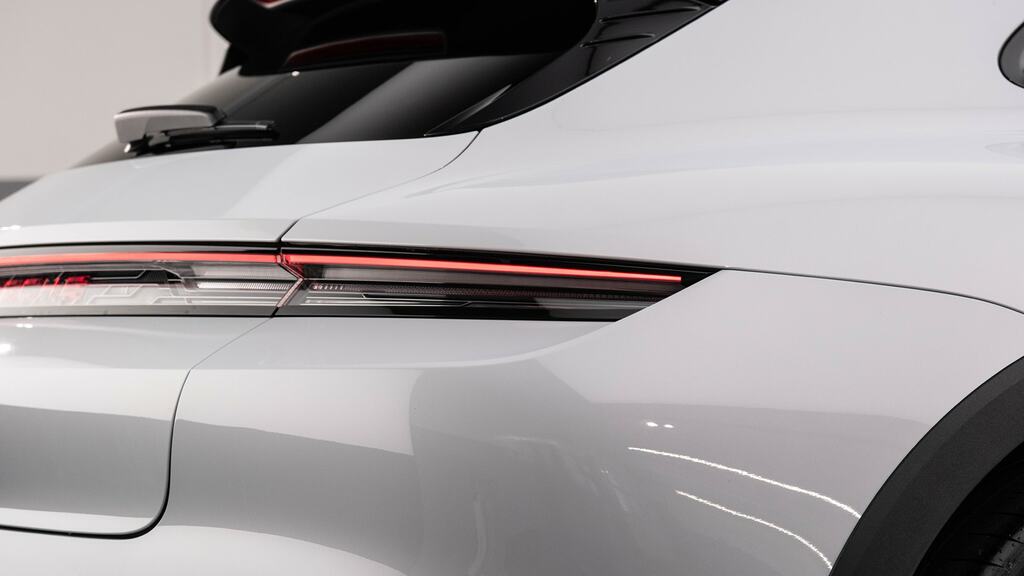Porsche Taycan 320Kw 105Kwh Rwd 5 Seat Grey #23