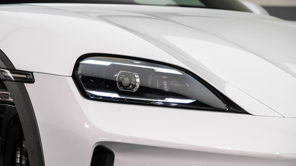 Porsche Taycan 320Kw 105Kwh Rwd 5 Seat Grey #20