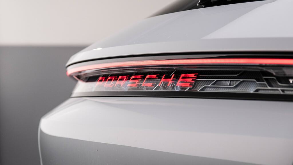 Porsche Taycan 320Kw 105Kwh Rwd 5 Seat Grey #24