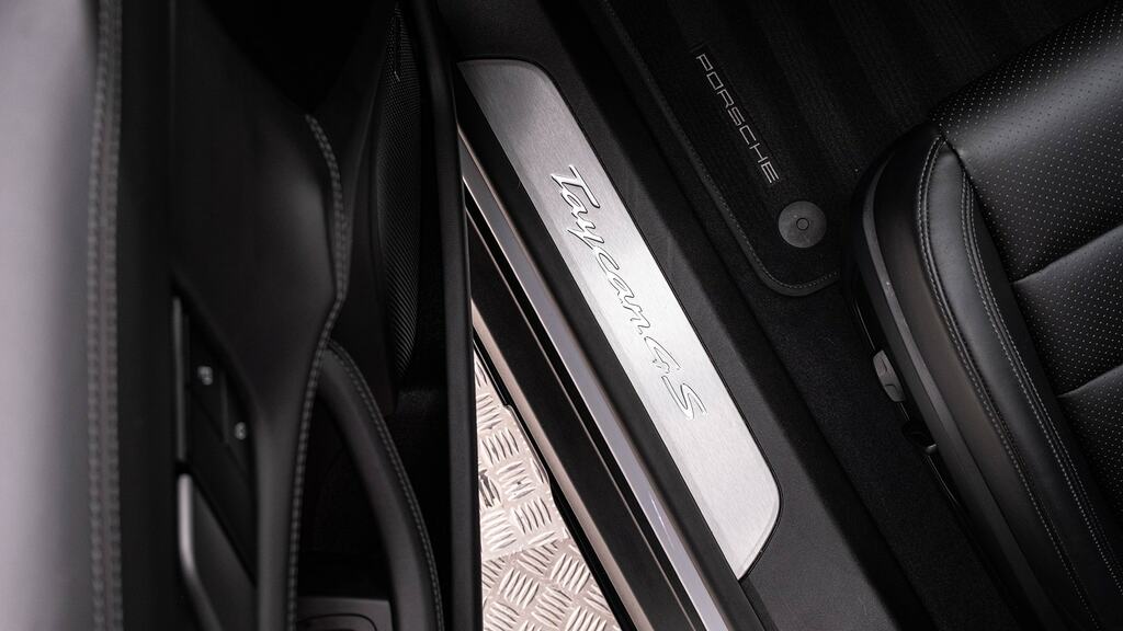 Porsche Taycan 320Kw 105Kwh Rwd 5 Seat Grey #47
