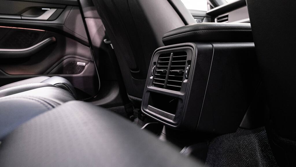 Porsche Taycan 320Kw 105Kwh Rwd 5 Seat Grey #46