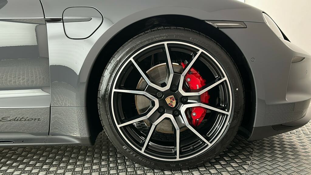Porsche Taycan 440Kw 105Kwh 4S Black Edition 5 Seat Grey #6