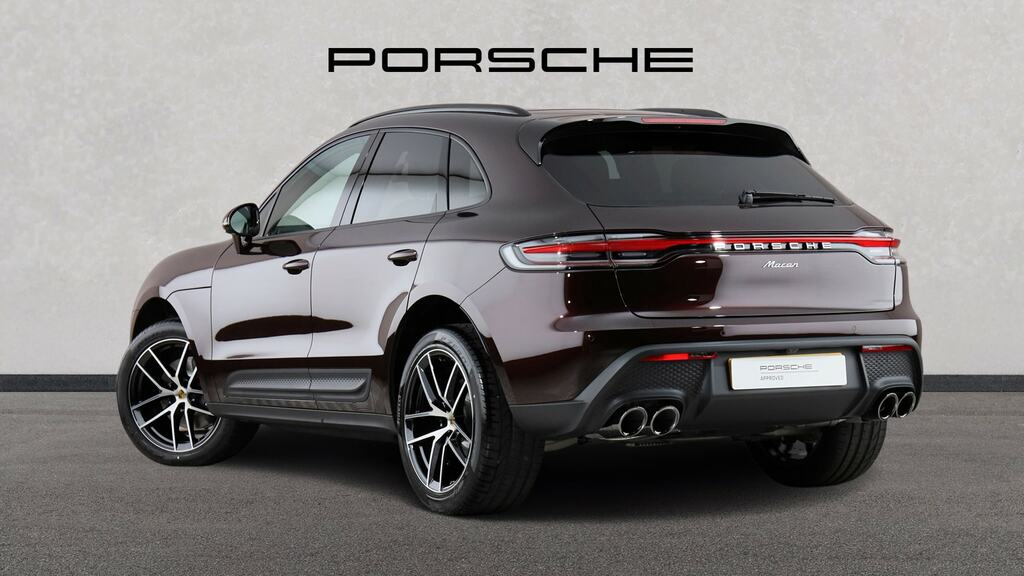Porsche Macan 5dr Pdk VN26XTZ Red #4