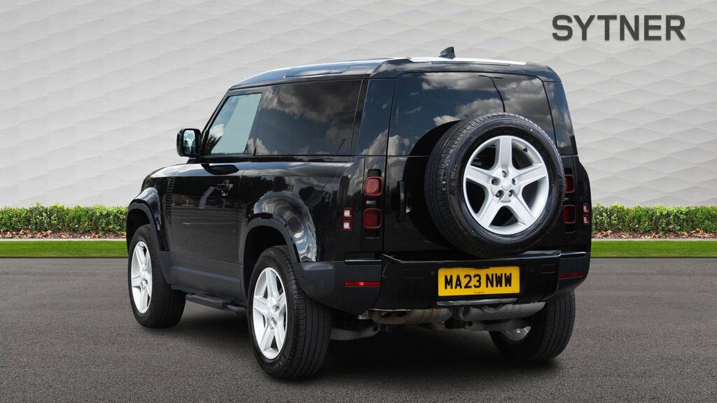 Land Rover Defender 90 3.0 D250 Hard Top Se Black #2