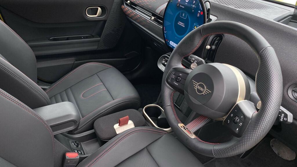 Mini Hatch 1.5 C Sport Level 2 YL25SHZ Yellow #6