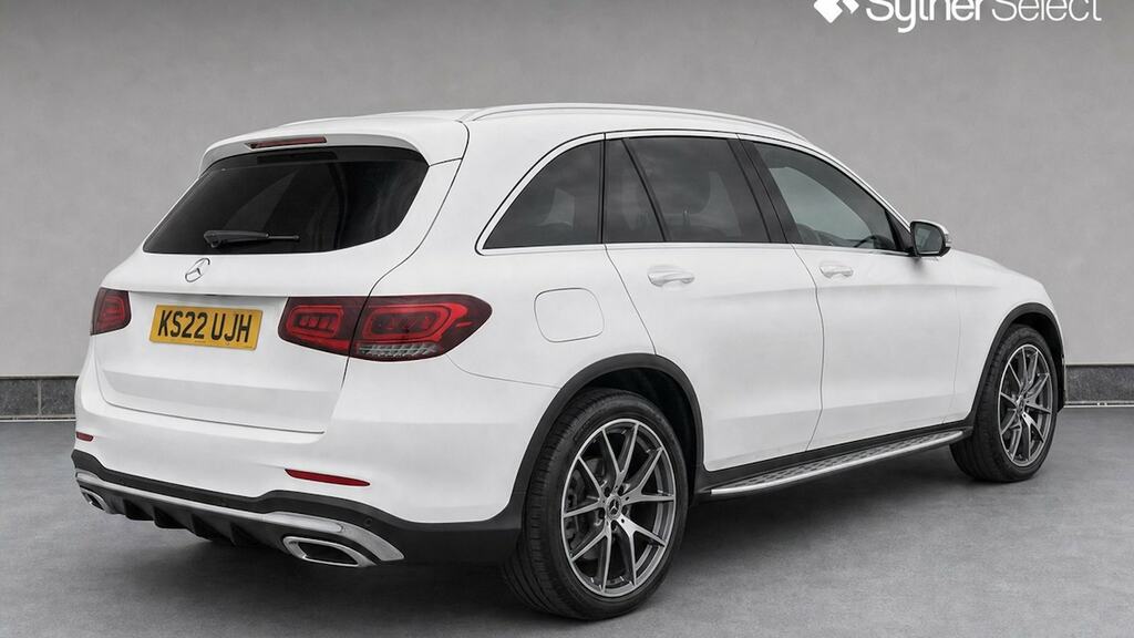 Mercedes-Benz GLC Class Glc 300D 4Matic Amg Line Premium Pls 9G-tronic White #4
