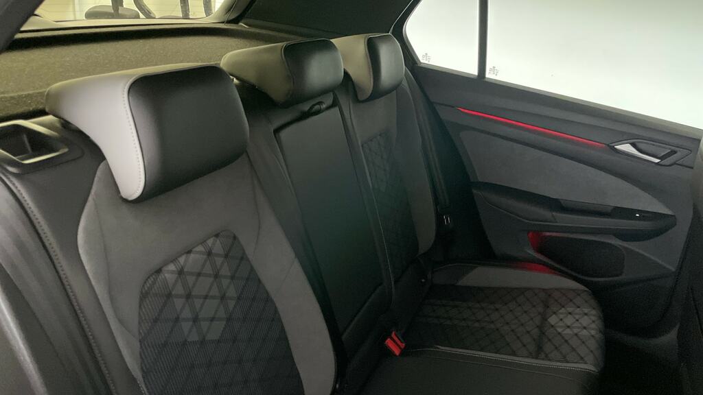 Volkswagen Golf Mk8 Facelift Life 1.5 Etsi Dsg 150Ps Estate Blue #12