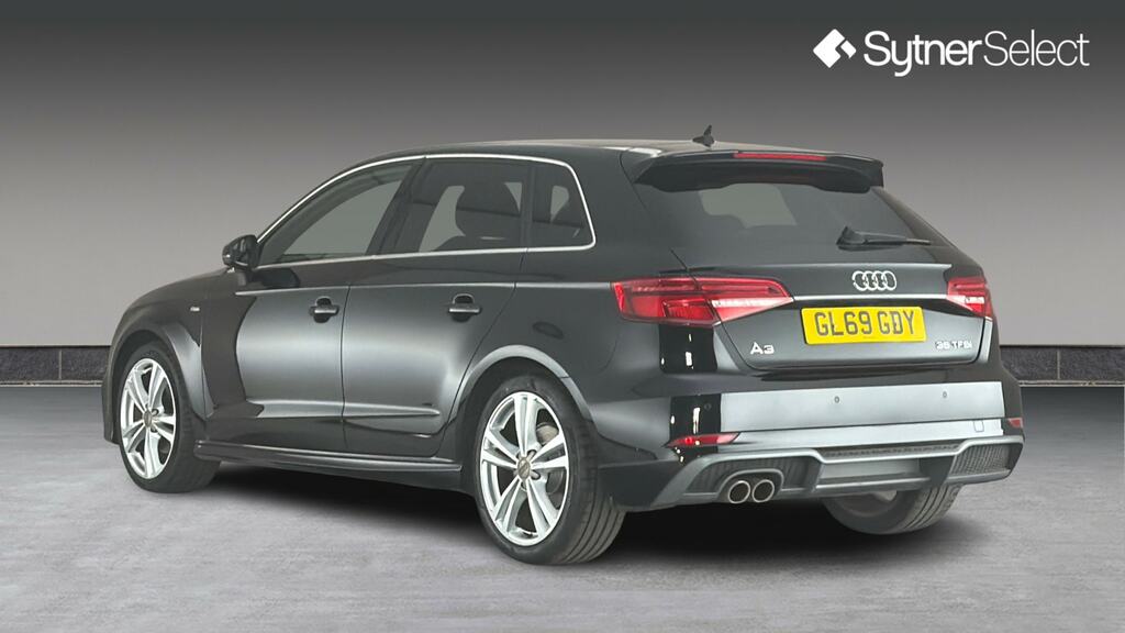 Audi A3 35 Tfsi S Line S Tronic Black #2