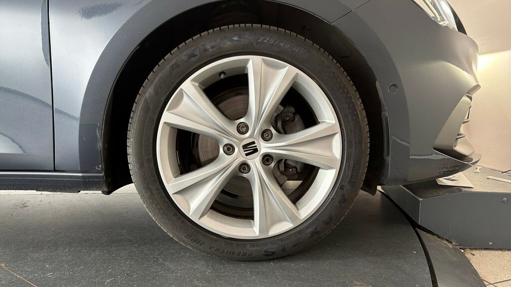 Seat Leon 1.5 Etsi Mhev Xcellence Lux Estate Hybr Grey #23