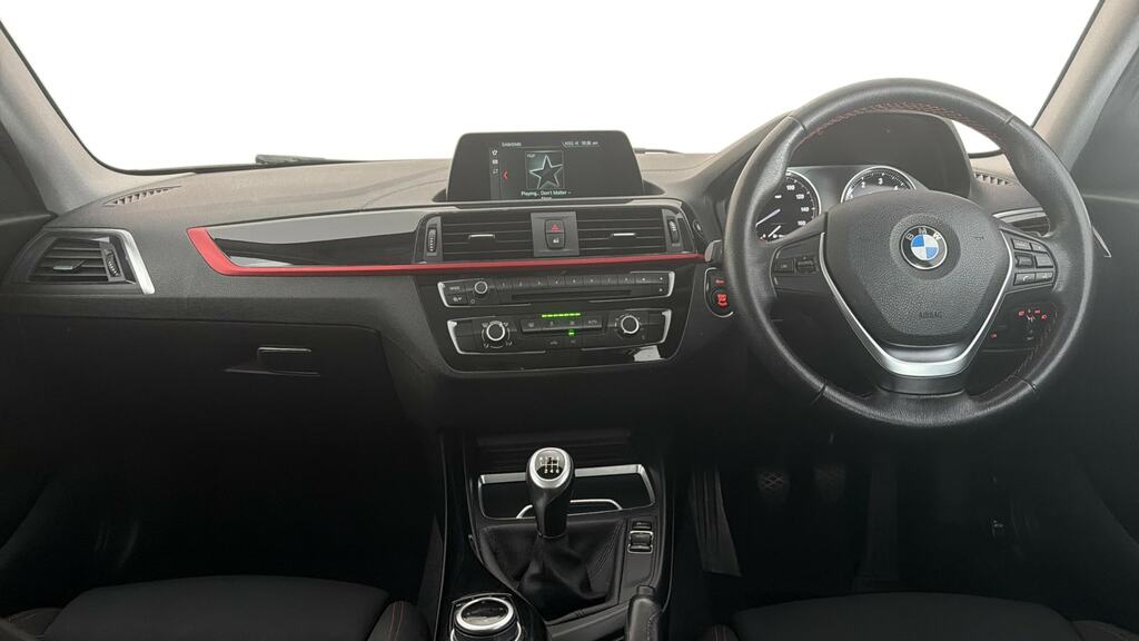BMW 1 Series 118D Sport White #6