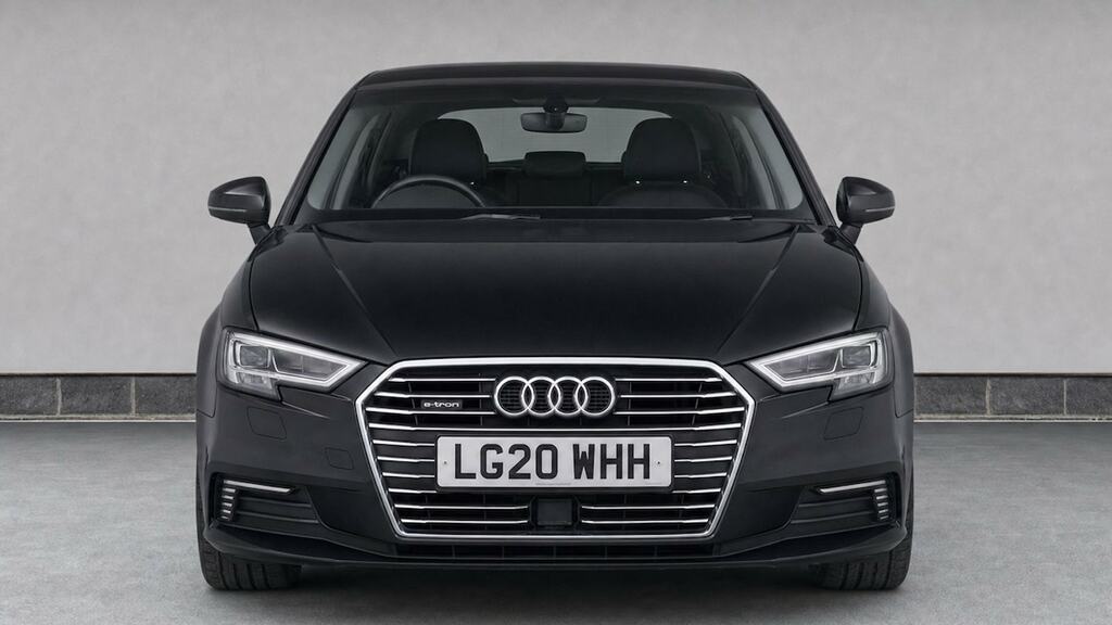 Audi A3 Audi Sportback 35 Tfsi Sport S Tronic Comfort Blue #5
