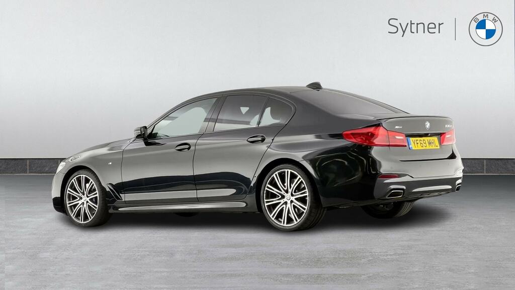 BMW 5 Series 530D Xdrive M Sport Black #2