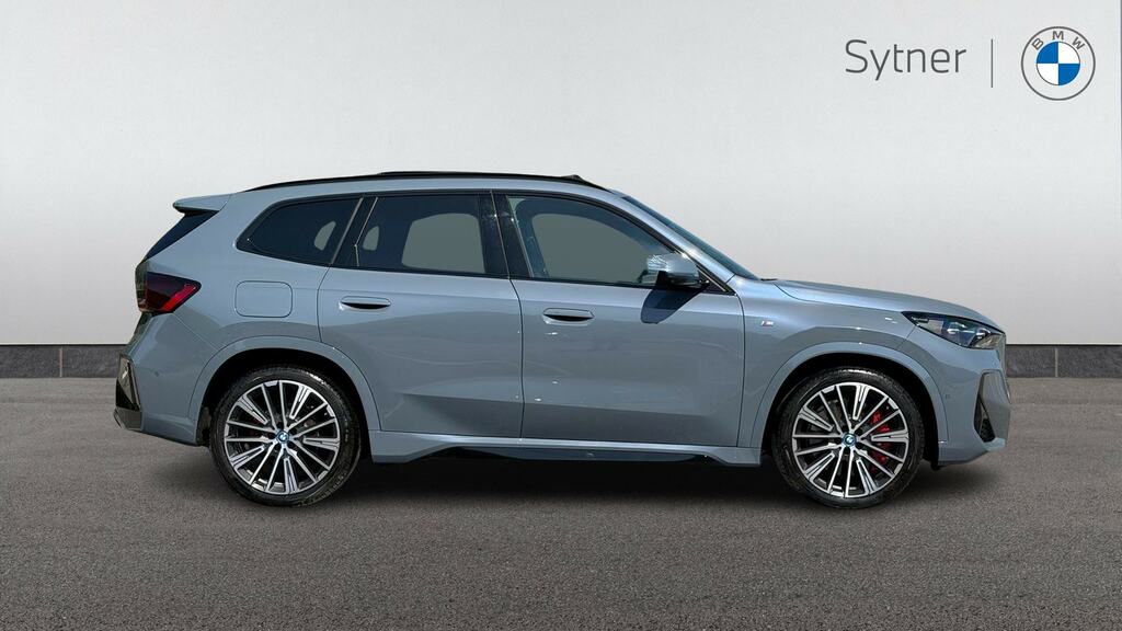 BMW iX1 150Kw Edrive20 M Sport 65Kwh Techpro Blue #3