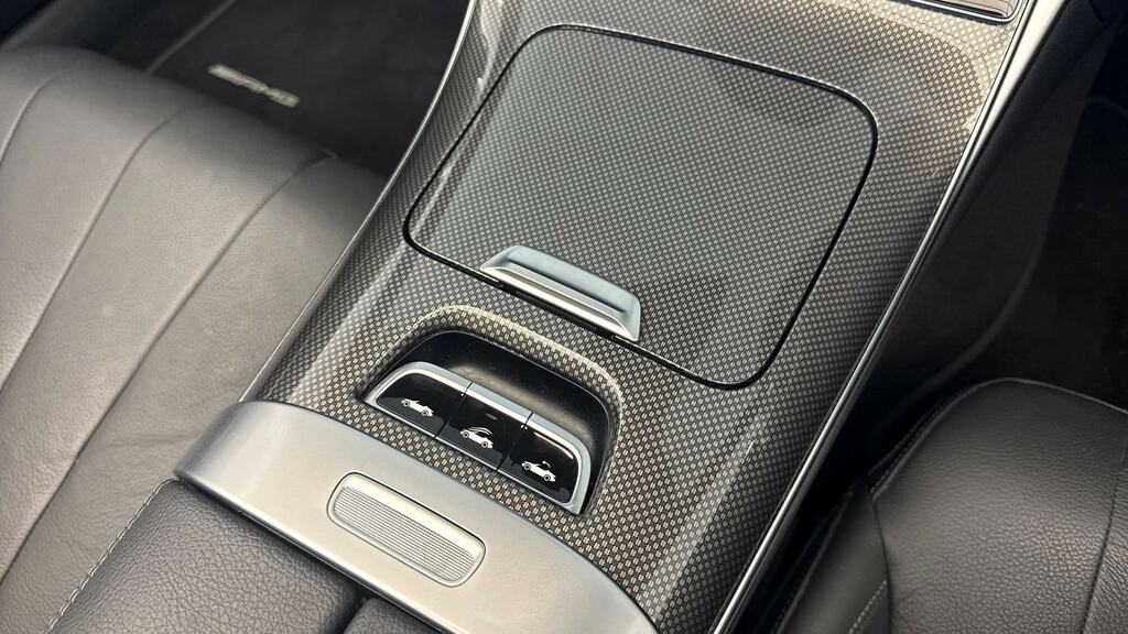 Mercedes-Benz 300 Cle 300 4Matic Amg Line Premium Plus 9G-tronic Black #27