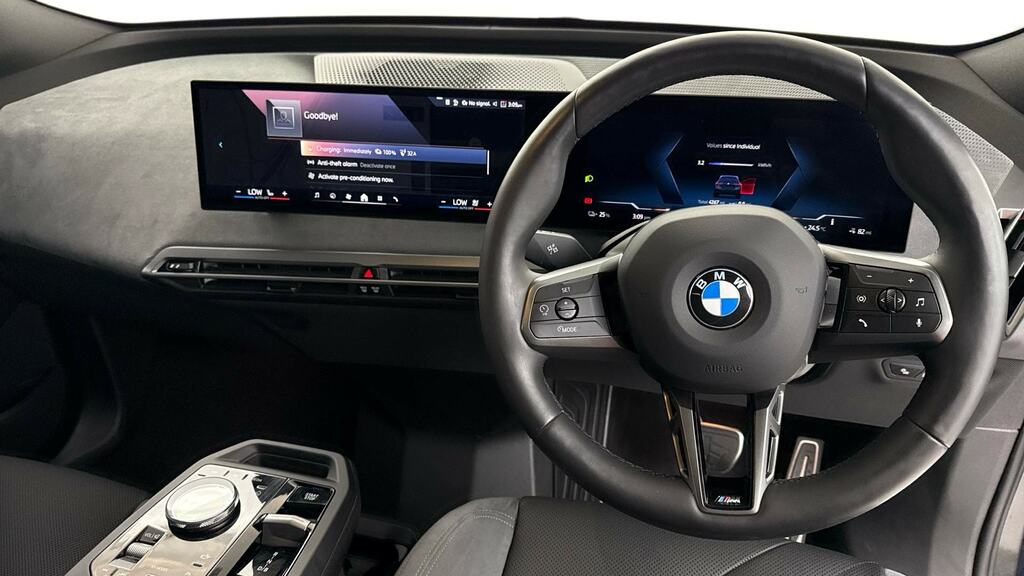 BMW iX 300Kw Xdrive45 M Sport 101Kwh Tech Blue #5