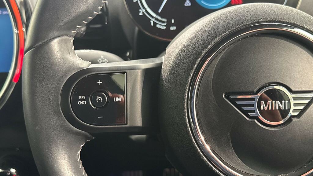 Mini Clubman 1.5 Cooper Exclusive 6Dr Black #17