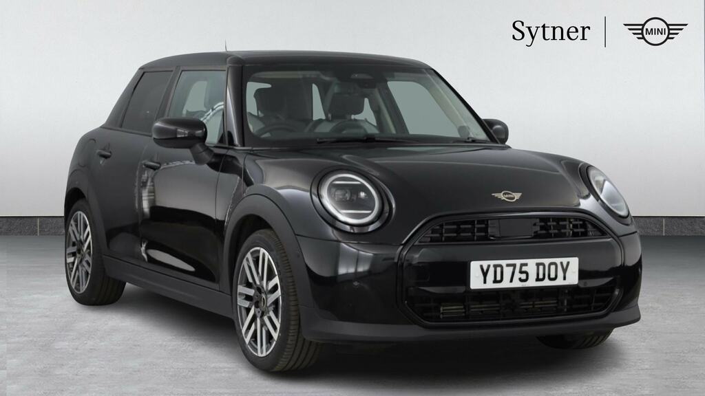 Mini Hatch 1.5 C Classic Level 2 Black