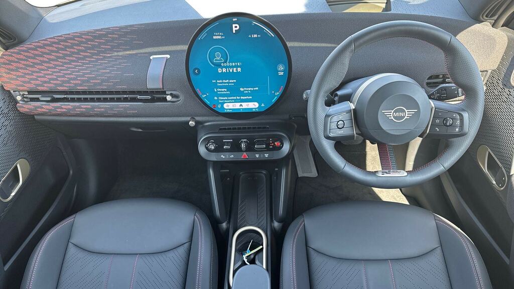 Mini Hatch 135Kw E Sport 41Kwh YK75JEC White #4