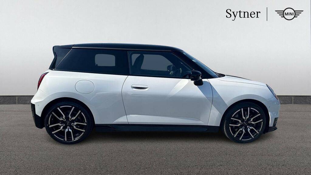 Mini Hatch 135Kw E Sport 41Kwh YK75JEC White #3