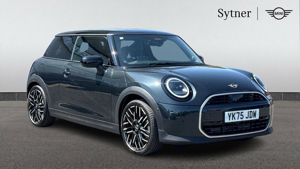 Mini Hatch 1.5 C Exclusive Level 1 Grey