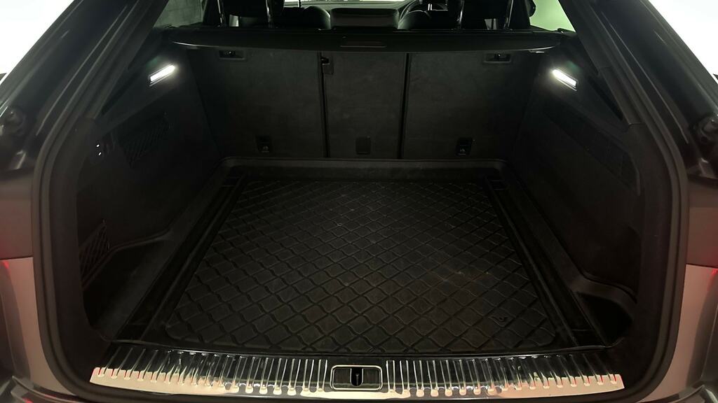 Audi Q8 50 Tdi Quattro S Line Tiptron Comfortsound Black #21