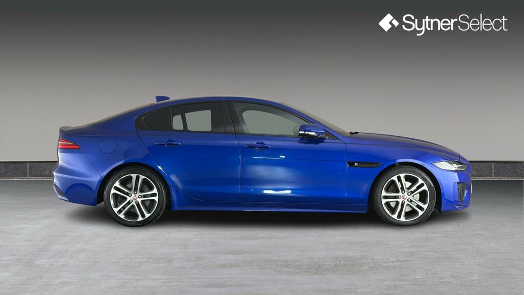 Jaguar XE 2.0D R-dynamic Se Blue #3