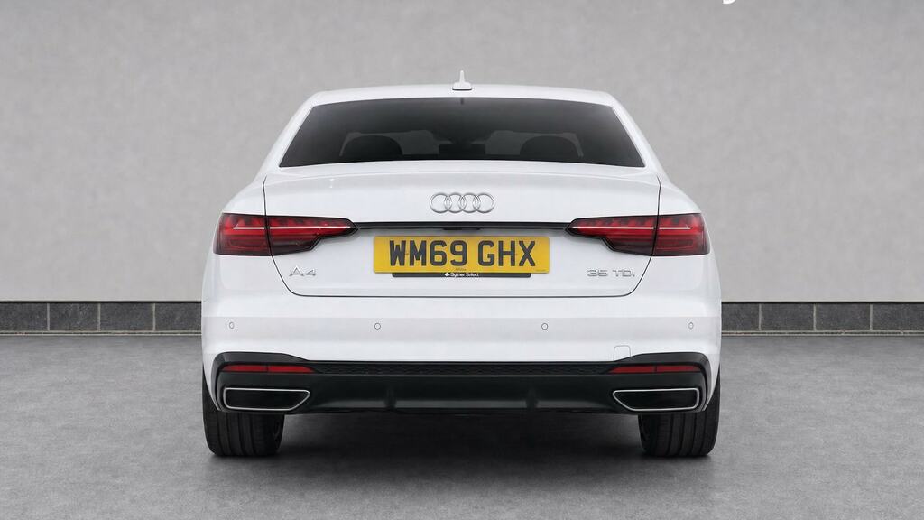 Audi A4 2.0 Tfsi 40 S Line Estate S Tronic Euro Black #7