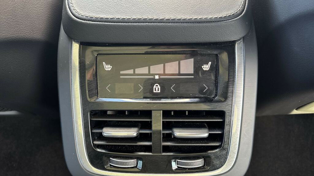 Volvo XC90 Recharge Ultimate, T8 Awd Plug-in Hybrid, Grey #11