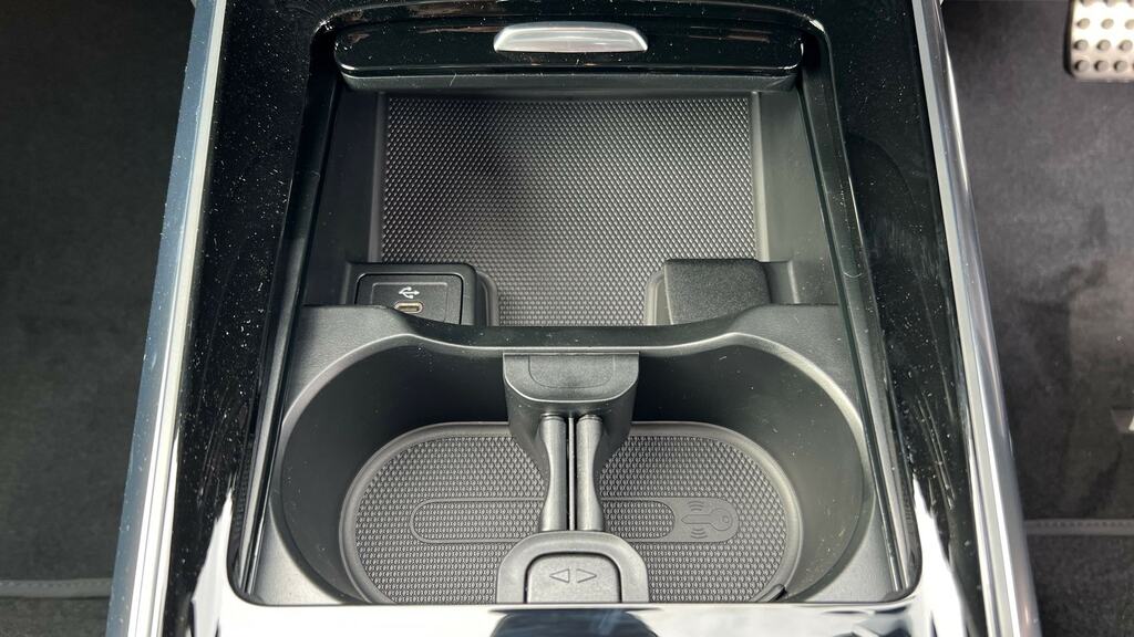 Mercedes-Benz EQA 250 140Kw Urban Edition 70.5Kwh 2025 Black #30