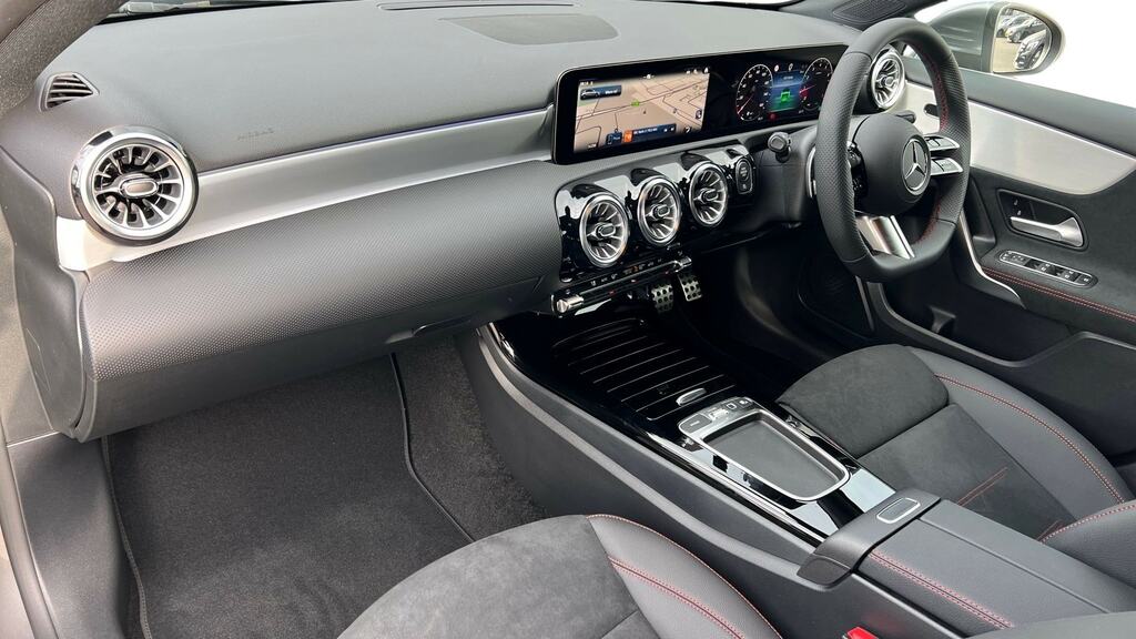 Mercedes-Benz A Class 1.3 A180h Mhev Sport Edition 7G-dct Euro 6 Ss 5 #8