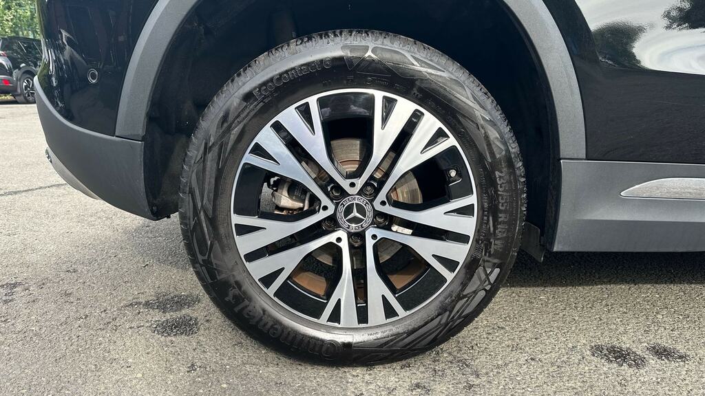 Mercedes-Benz GLA Class Gla 200 Sport Executive Black #5