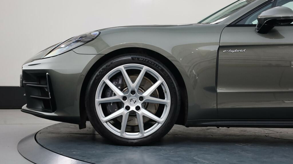 Porsche Panamera 2.9 V6 4 E-hybrid 5 Seats Pdk Revised Green #3