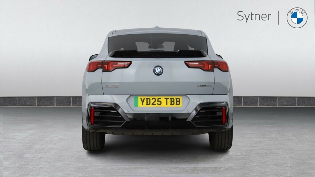 BMW iX2 30 66.5Kwh M Sport Xdrive 11Kw Charger Blue #15