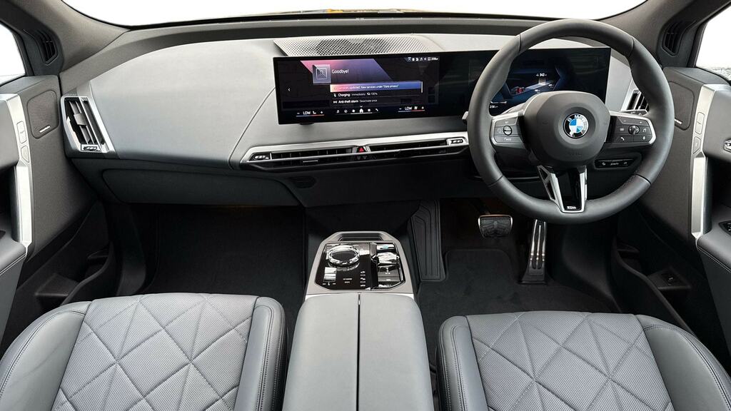 BMW iX 400Kw Xdrive60 M Sport 112Kwh Techsky Black #4