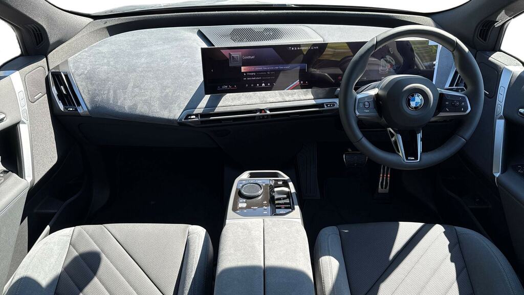 BMW iX 300Kw Xdrive45 M Sport 101Kwh Silver #4