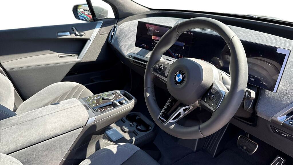 BMW iX 300Kw Xdrive45 M Sport 101Kwh Silver #6