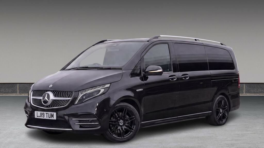 Mercedes-Benz V Class V300 D Amg Line 9G-tronic Extra Long Black #2