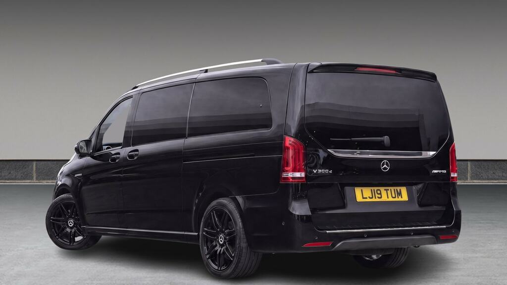 Mercedes-Benz V Class V300 D Amg Line 9G-tronic Extra Long Black #3