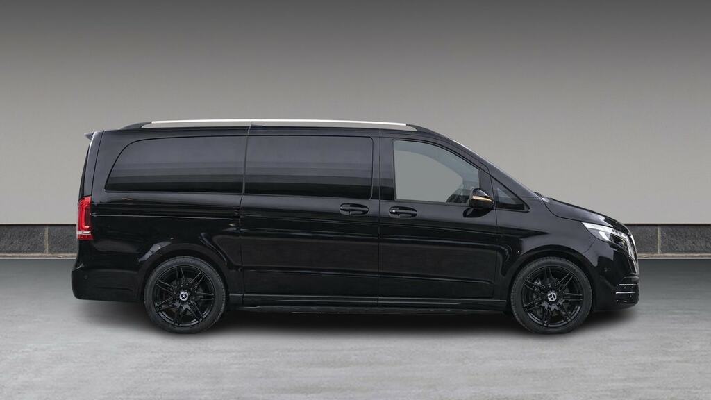 Mercedes-Benz V Class V300 D Amg Line 9G-tronic Extra Long Black #6