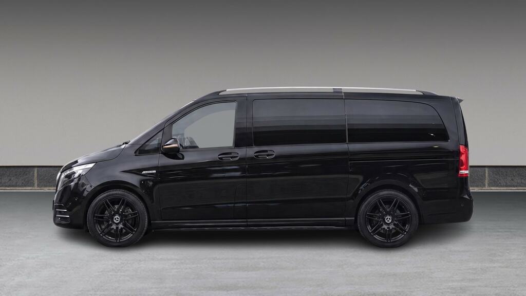 Mercedes-Benz V Class V300 D Amg Line 9G-tronic Extra Long Black #5