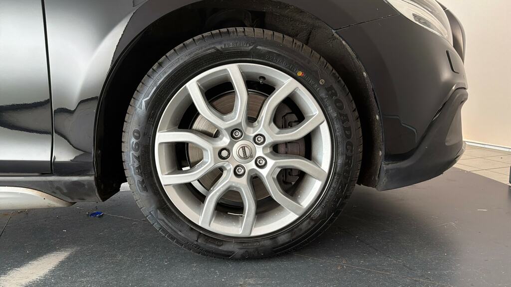 Volvo V40 Cross Country D3 Pro Black #23