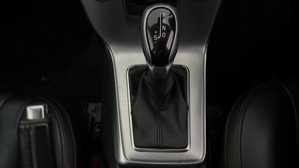 Volvo V40 Cross Country D3 Pro Black #14