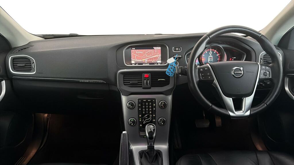 Volvo V40 Cross Country T3 152 Cross Country Pro Geartronic Black #6